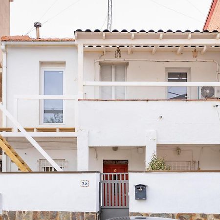 Independent Room Close To Ifema Y Aeropuertob Мадрид Екстериор снимка