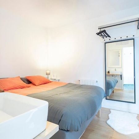 Independent Room Close To Ifema Y Aeropuertob Мадрид Екстериор снимка