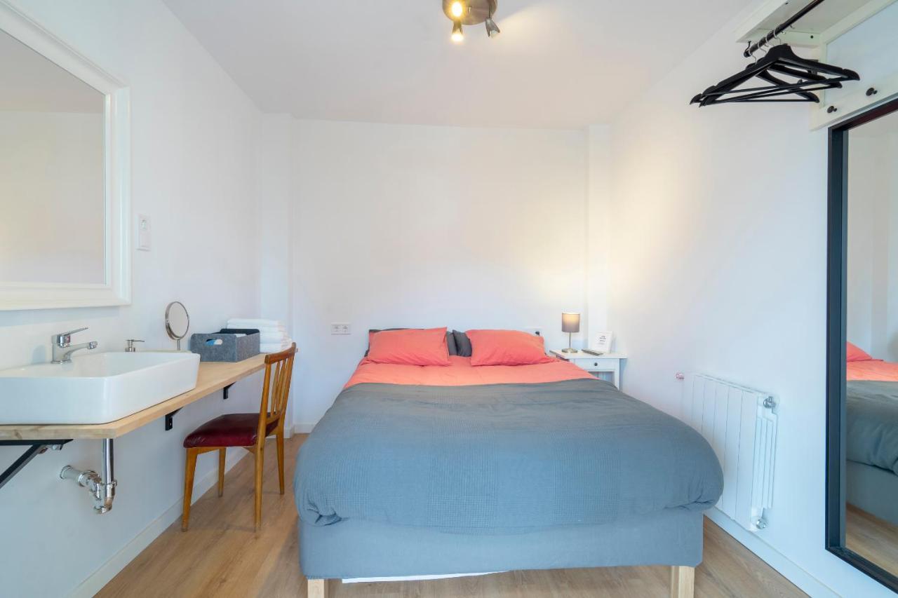 Independent Room Close To Ifema Y Aeropuertob Мадрид Екстериор снимка